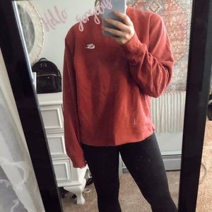 Cropped Nike Crewneck